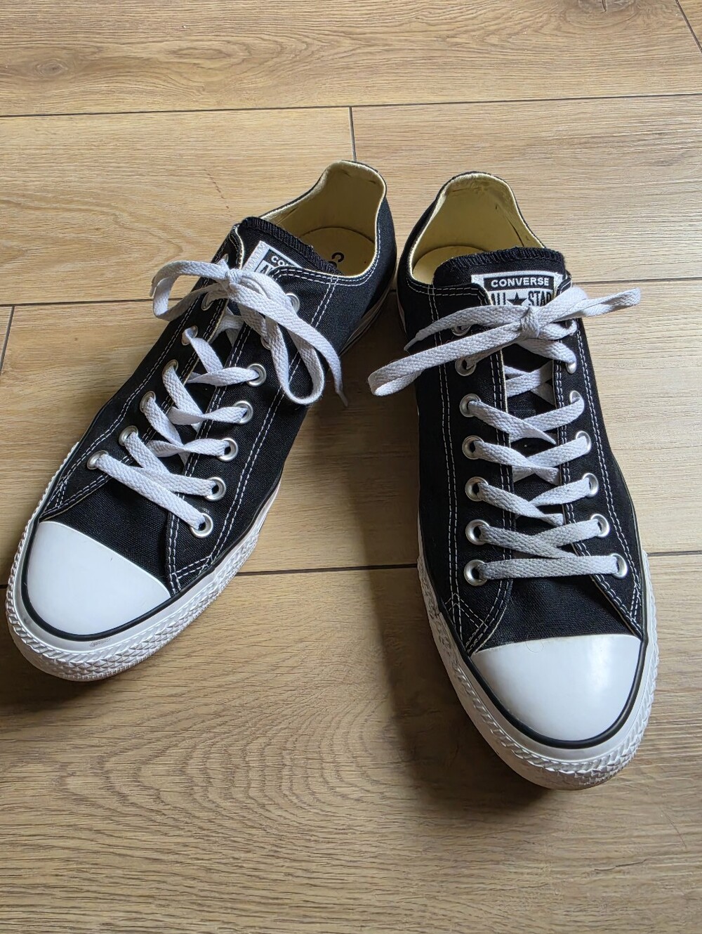 Converse CTAS Low Top Black And White Sneakers Mens 11 Womens 13